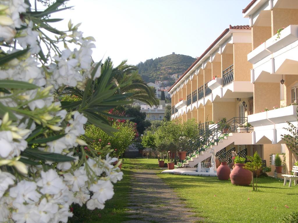 Paradise Hotel Самос Екстериор снимка